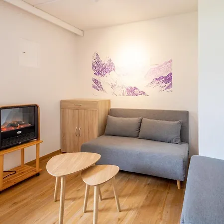 Homes -cristallina 1-9